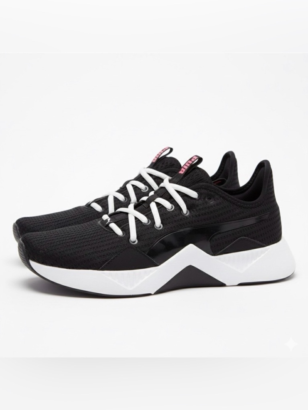 Puma | Softfoam Black and White Athletic Lightweight Sneakers With Pink Accents